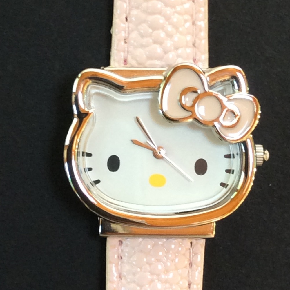 Rare Hello Kitty watch with BRAND NEW BATTERY!